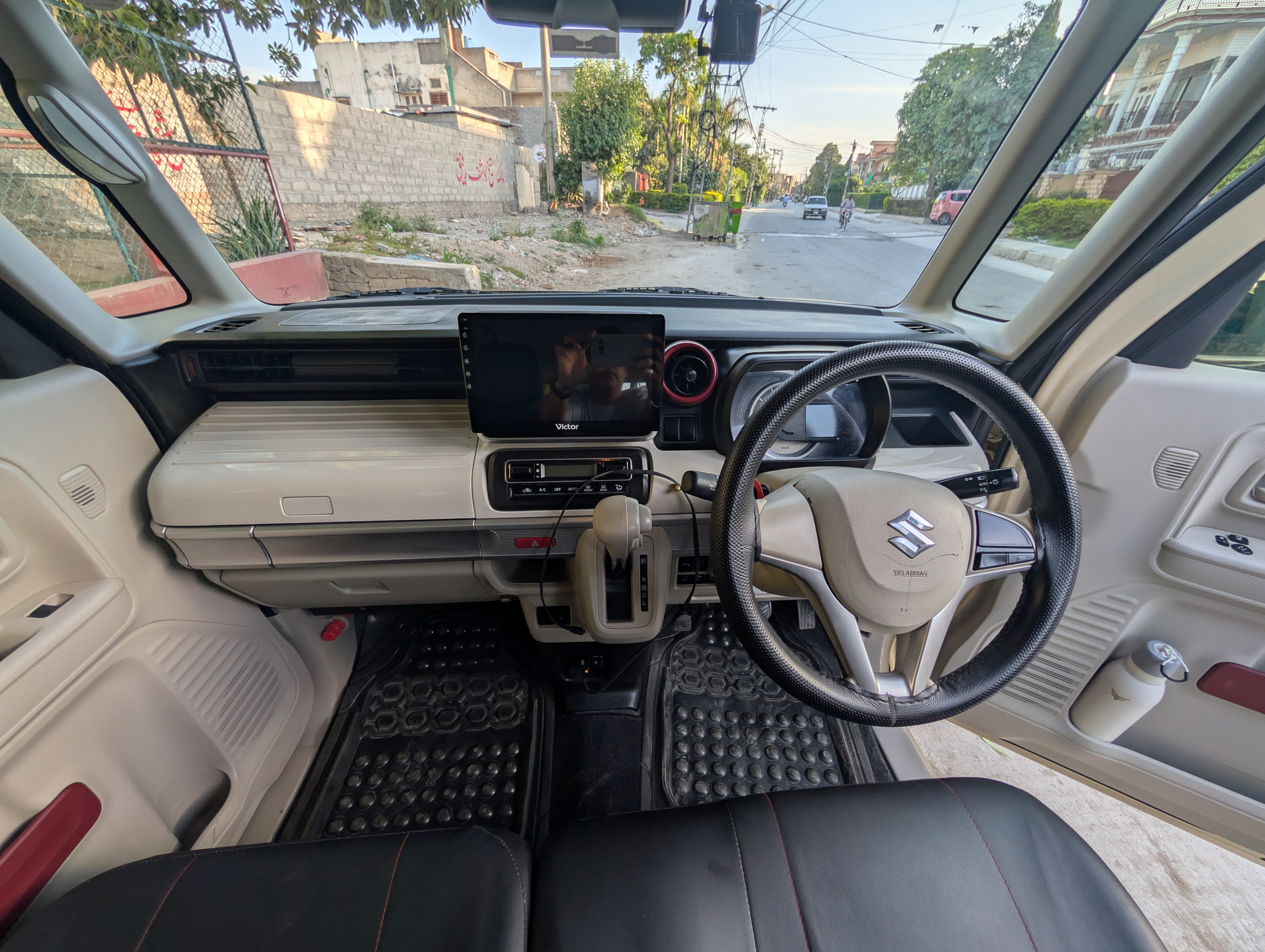 Suzuki Spacia X