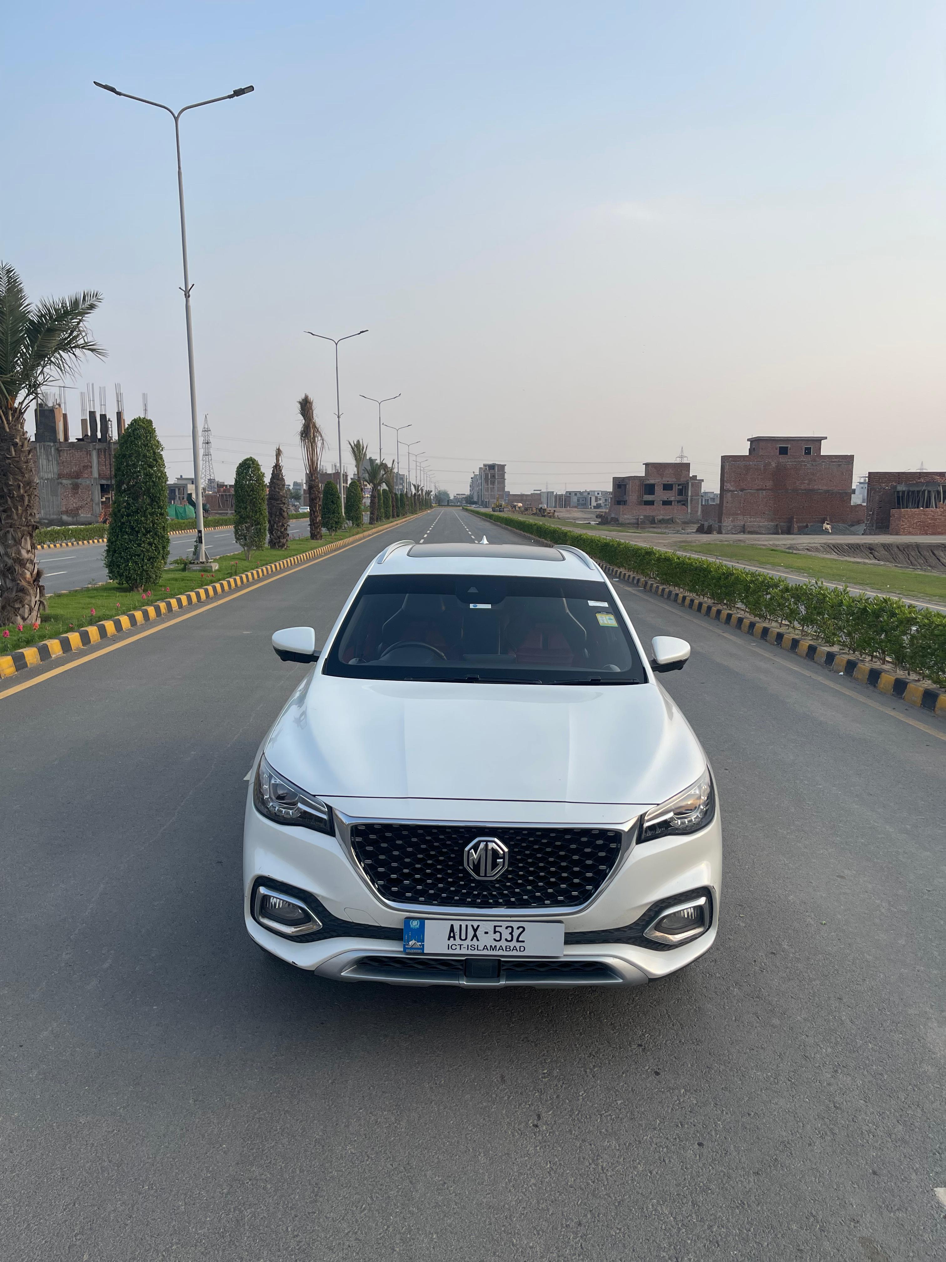 MG HS Trophy 2021