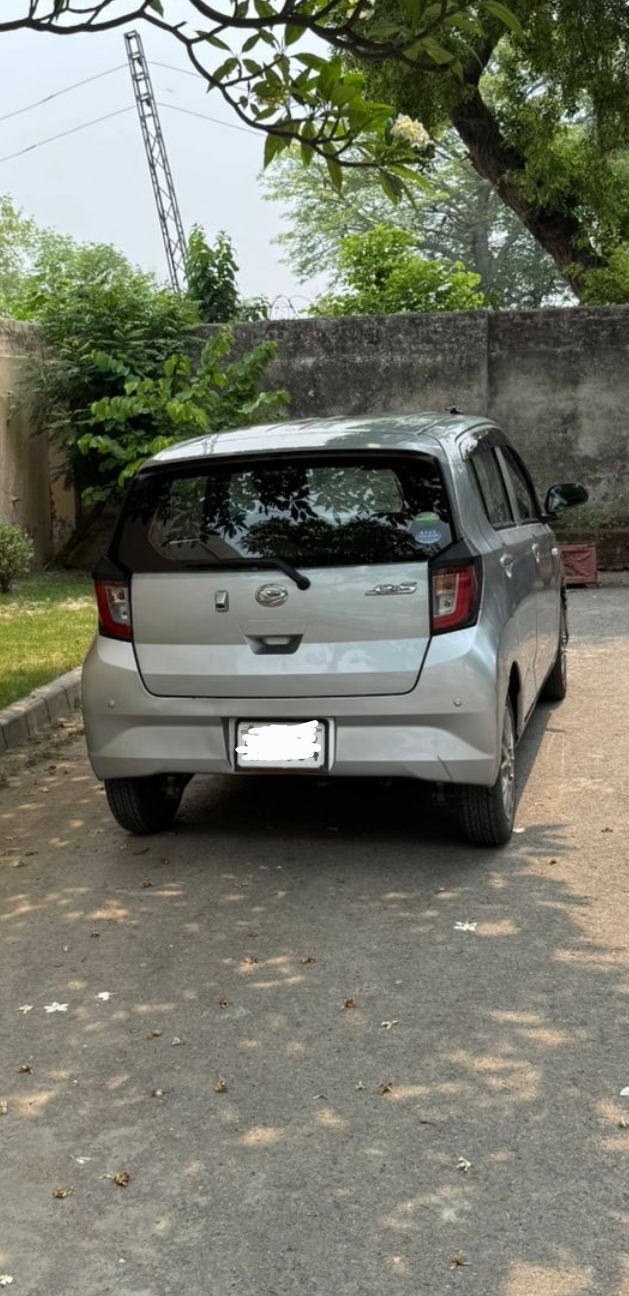 Daihatsu Mira 2022