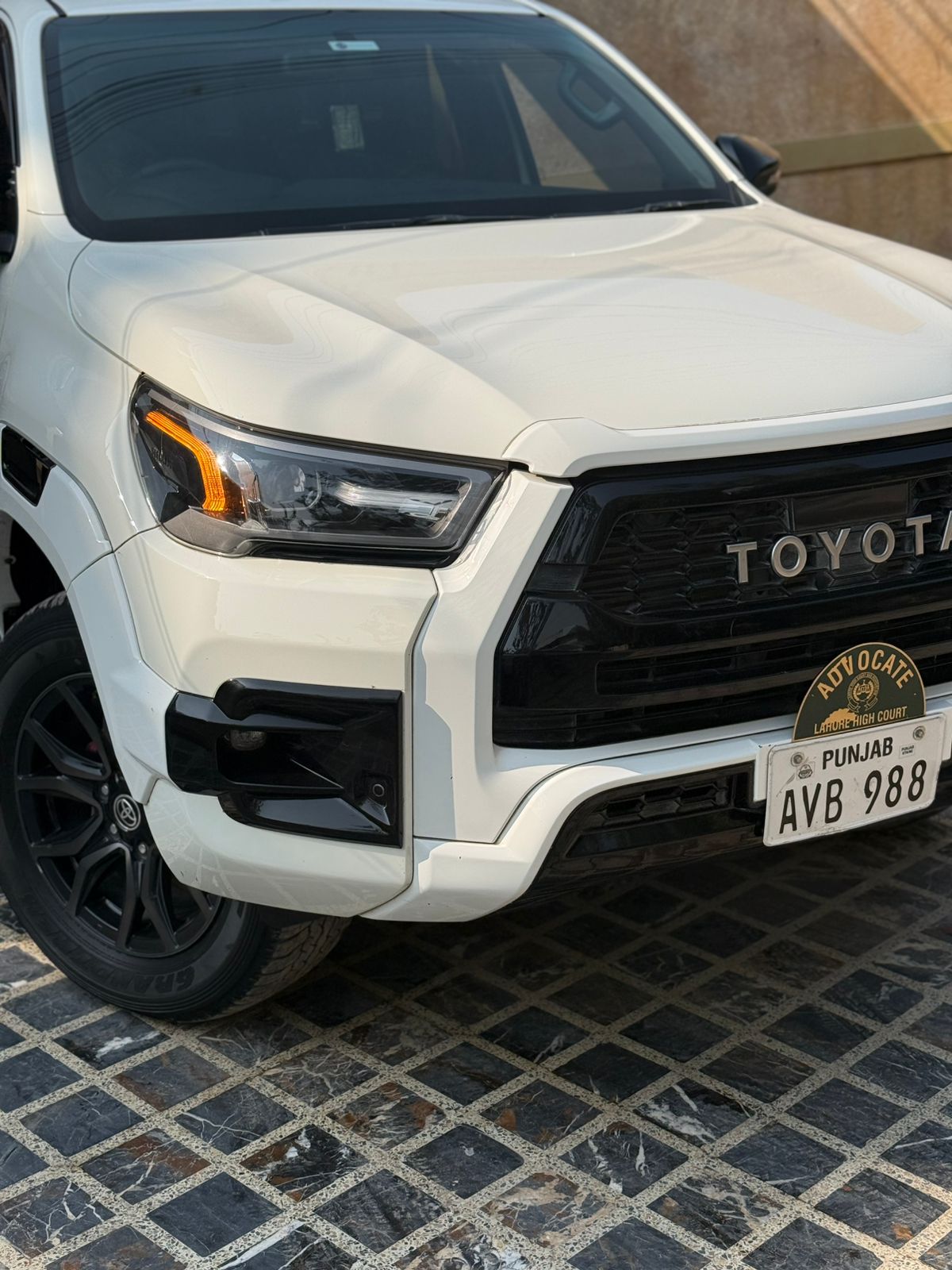 Toyota Hilux Revo GR-S 2025
